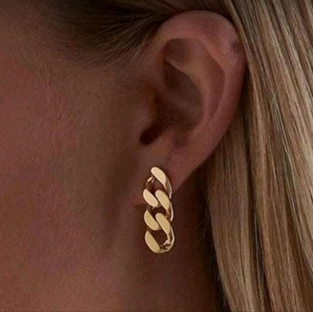 NEW! Minimalist & Elegant Gold Chain Link Dangle Drop Post Earrings